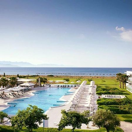 Готель Neilson Messini Activity Beach Club Каламата Екстер'єр фото