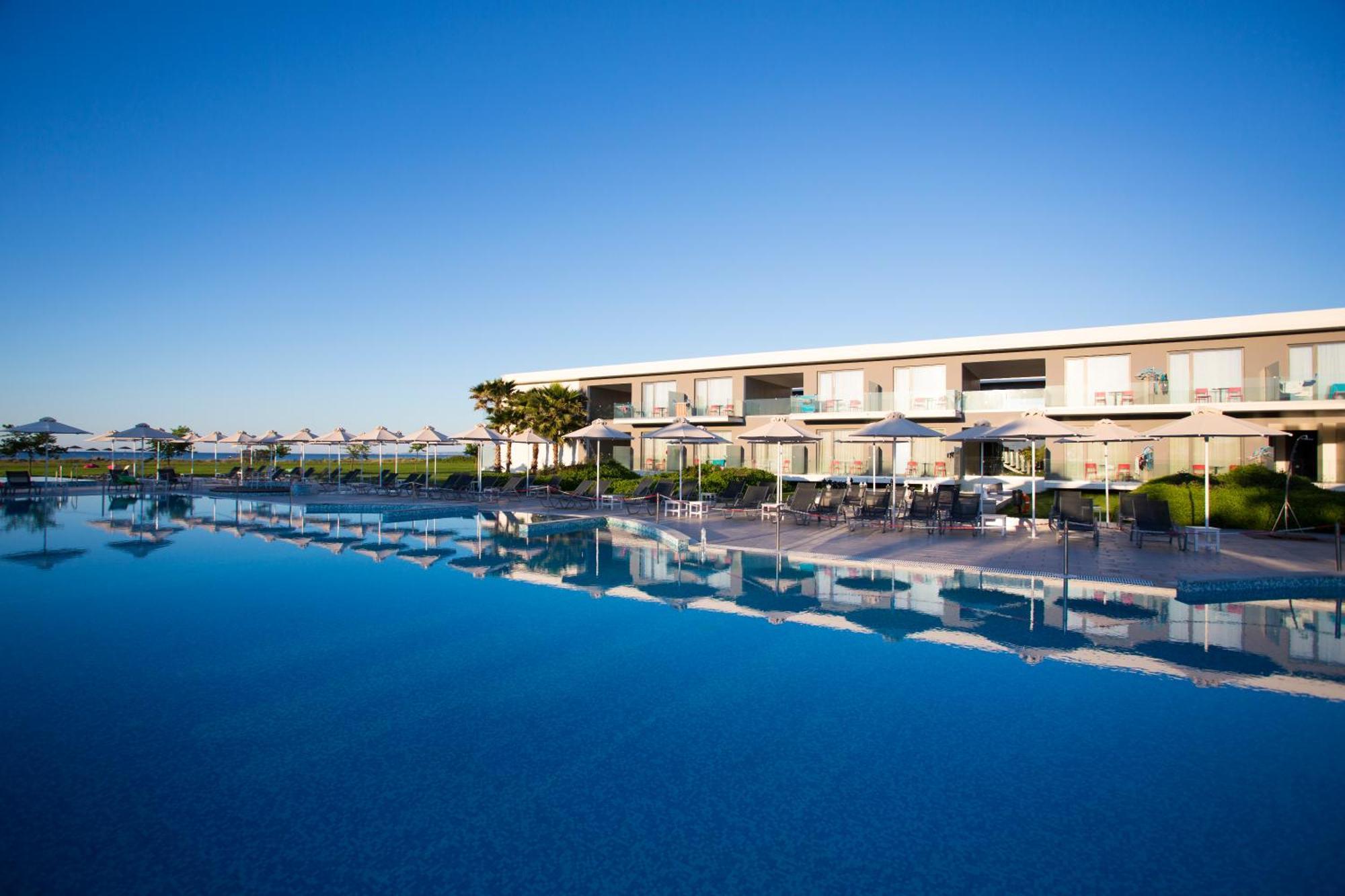 Готель Neilson Messini Activity Beach Club Каламата Екстер'єр фото