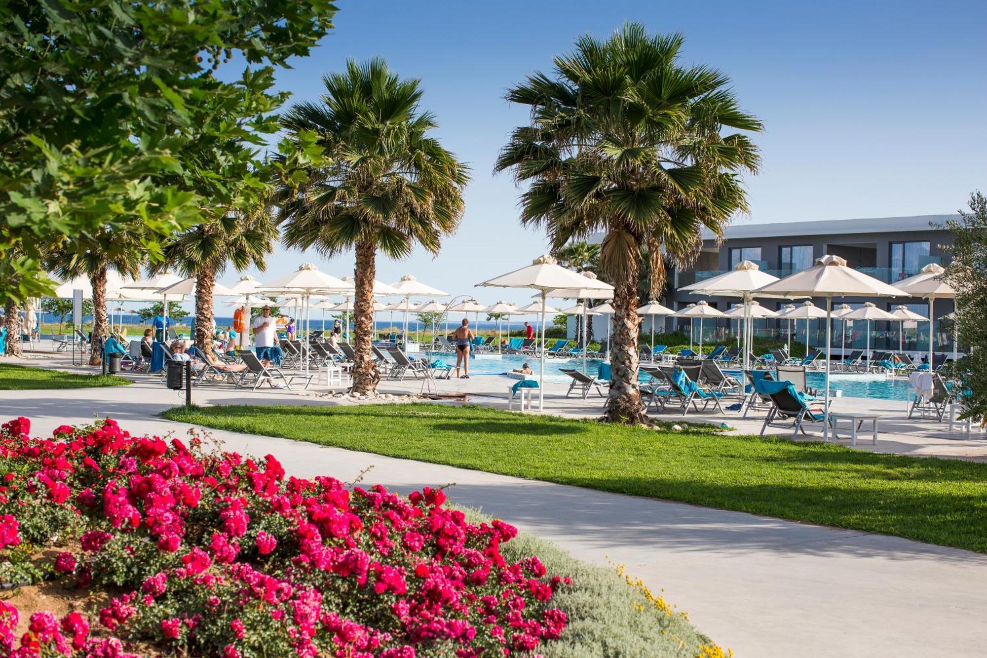 Готель Neilson Messini Activity Beach Club Каламата Екстер'єр фото